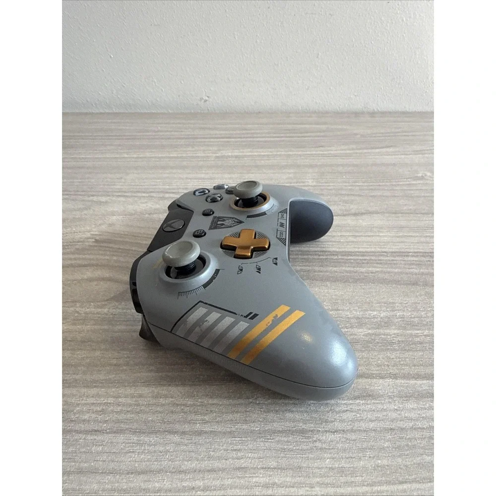 Microsoft Xbox One Limited Edition Call of Duty: Advanced Warfare Controller